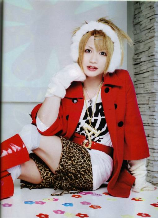 chiboard-b8t26357-20080412_Miku_girl_upby-Ichigo.jpg