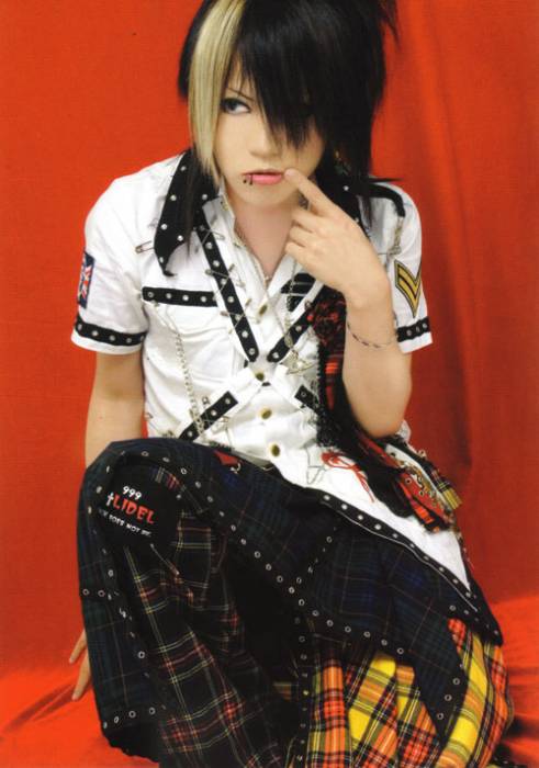 chiboard-b8t26632-20080418_aile02_upby-Naoya.jpg