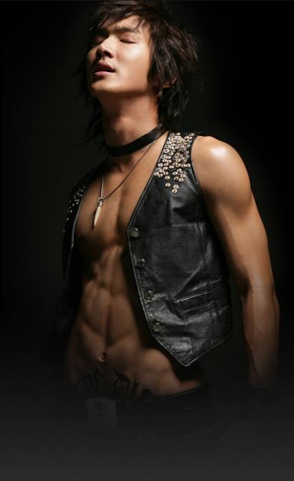 chiboard-b8t29388-20080612_choi_shi_won_6_upby-Yuzu-Chi.jpg