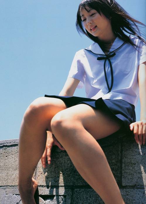 chiboard-b7t35697-20081203_schoolgirl-skirts-38_upby-Yayoi.jpg