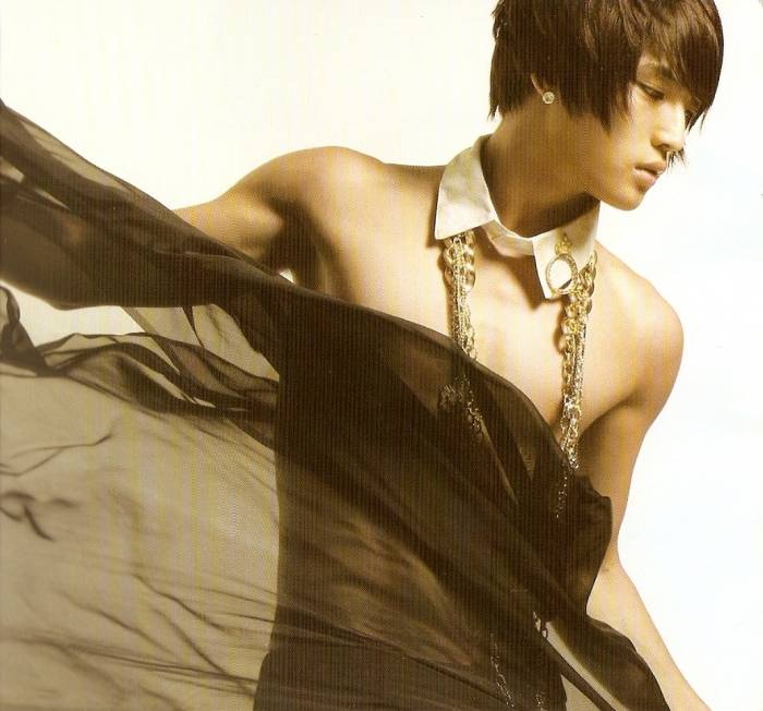 chiboard-b8t40700-20090529_TVXQ_upby-Duky.jpg