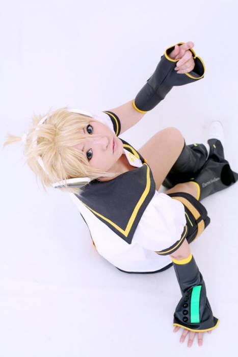 chiboard-b8t48818-20100321_Rin_kagami_3_upby-Keiko.jpg