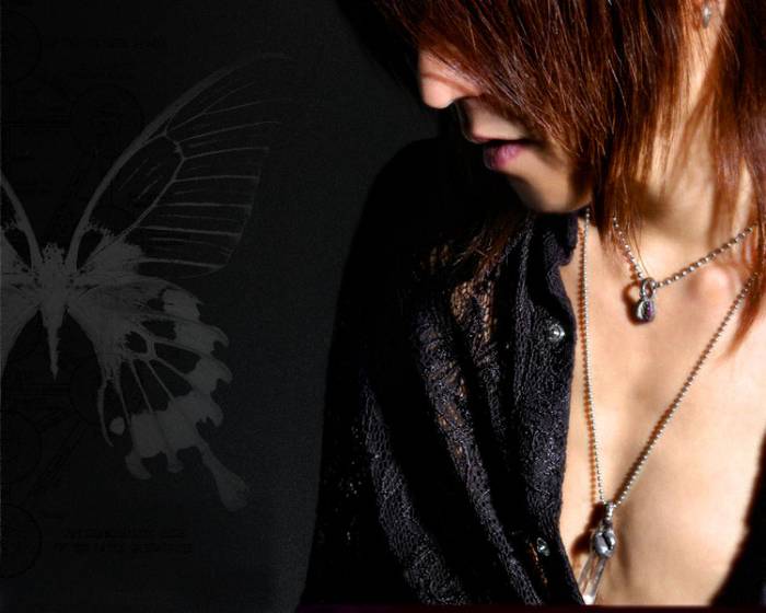 chiboard-b8t49268-20100415_Sugizo36_upby-Ritsuka.jpg