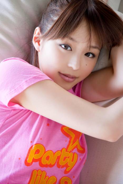chiboard-b7t50837-20100701_Aya_Hirano_4_upby-Toboe.jpg