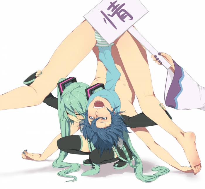 chiboard-b1t52386-20100904_Miku-Kaito_upby-Ritsuka.jpg