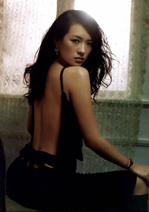 chiboard-b7t52703-20101002_Zhang_Ziyi_11_upby-Toboe.jpg