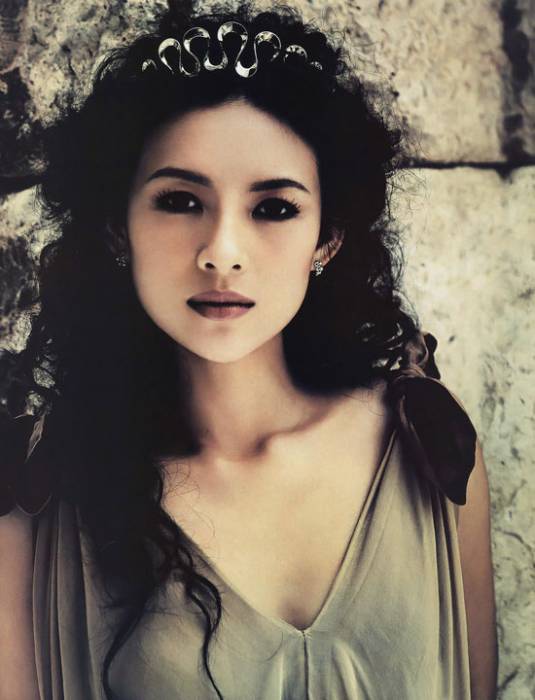 chiboard-b7t52715-20101002_Zhang_Ziyi_37_upby-Toboe.jpg