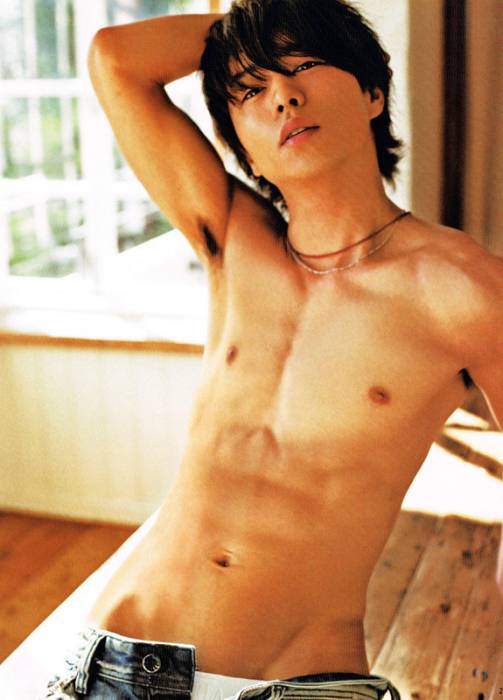chiboard-b8t53554-20101122_sakurai_sho_468_upby-asuka83200.jpg