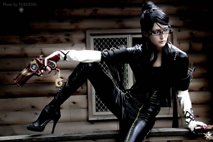 chiboard-b7t55481-20110806_bayonetta_cosplay_by_yuegene-d36s15i_upby-Duky.jpg