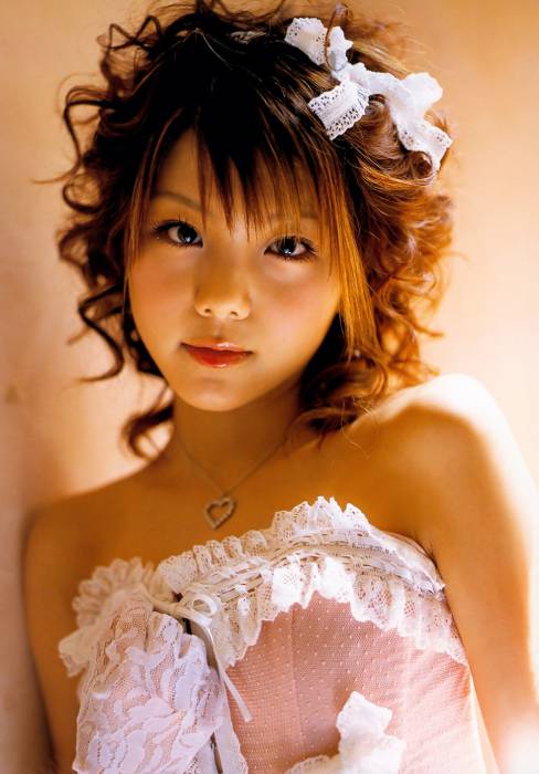 chiboard-b7t55666-20111204_Reina_Tanaka66_upby-oodiny.jpg