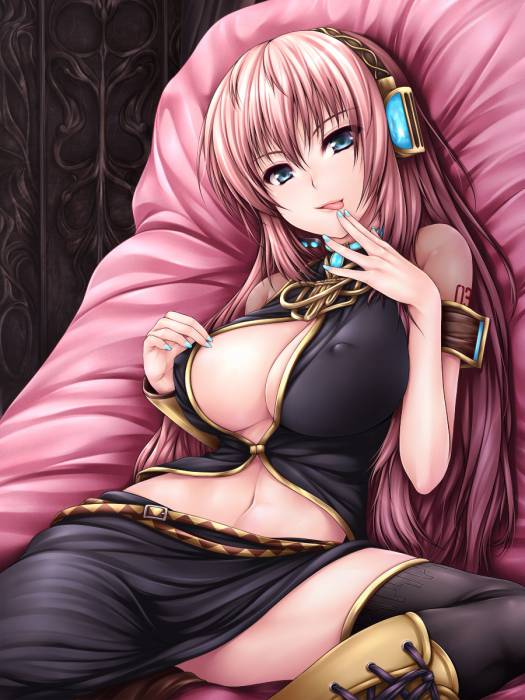 chiboard-b1t56655-20120413_Luka_Megurine_6_upby-crazyrokeur.jpg